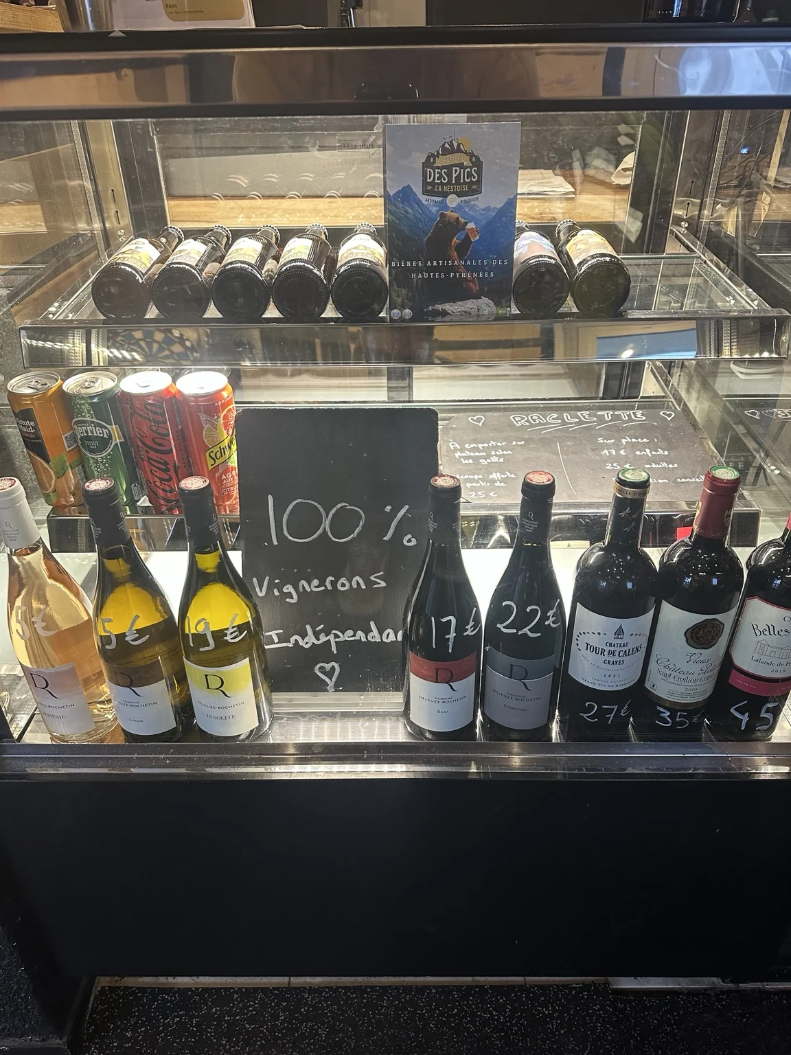 Sélection de vins proposée au bar Ride & Beer