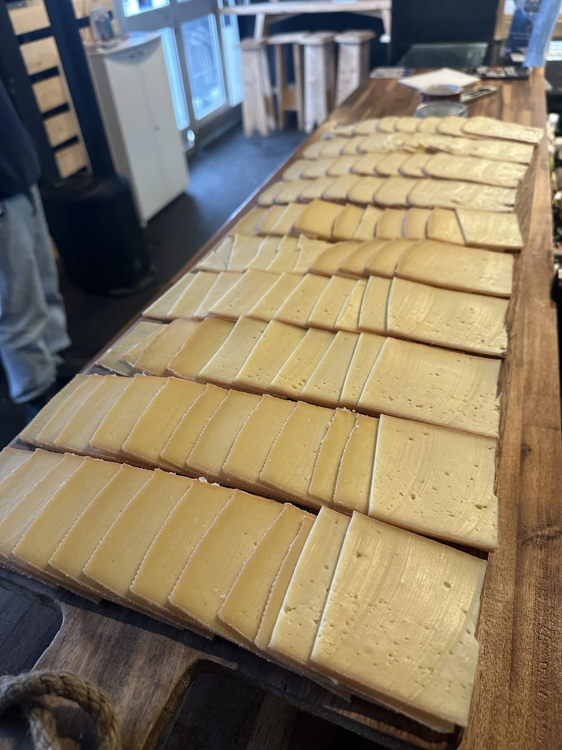 Grande planche de fromage à raclette de Ride & Beer
